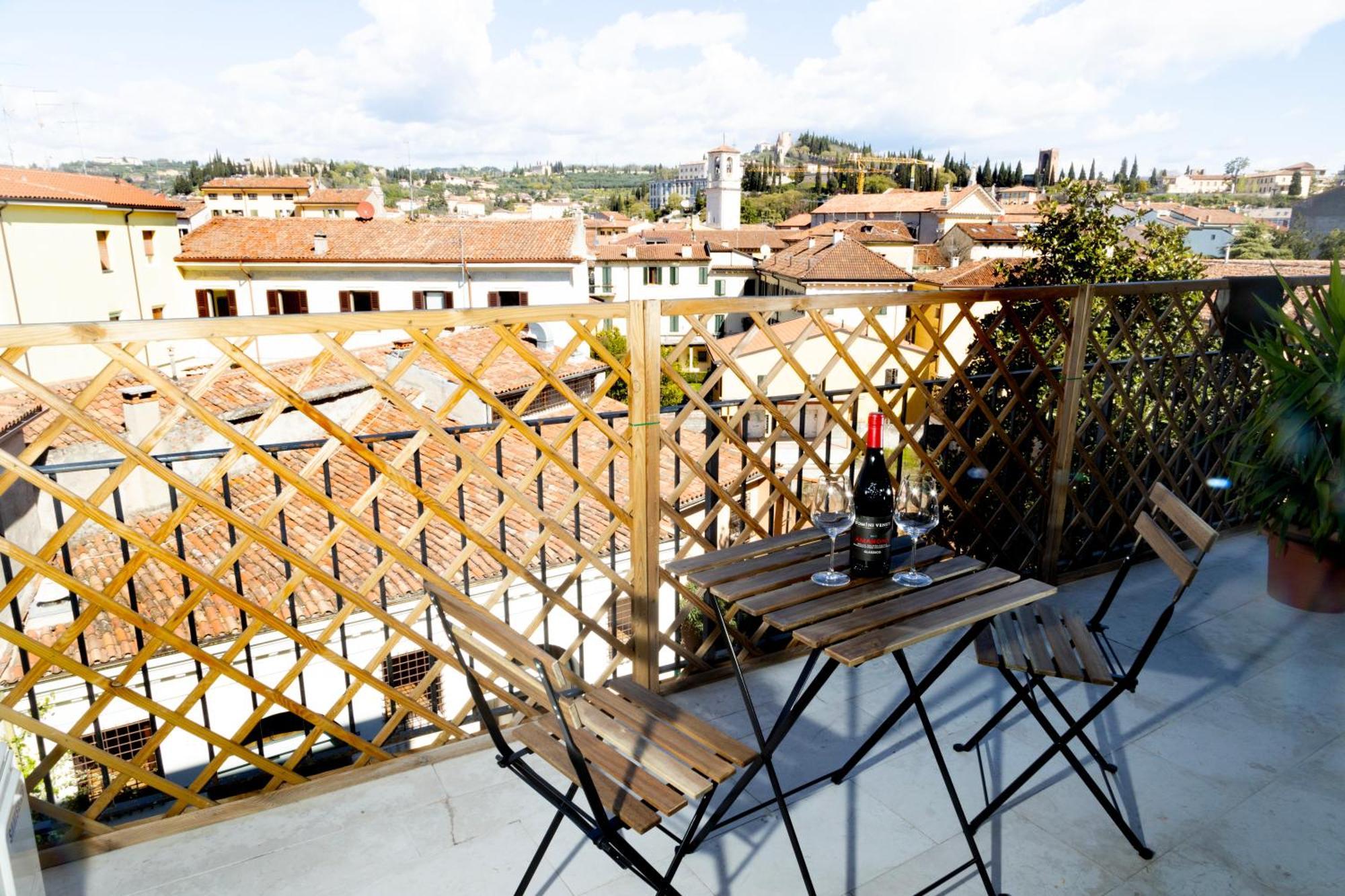 Verona Relax & Stay Rooms Kültér fotó